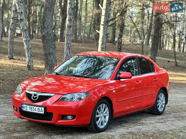 Красный Мазда 3, объемом двигателя 1.6 л и пробегом 230 тыс. км за 5500 $, фото 6 на Automoto.ua
