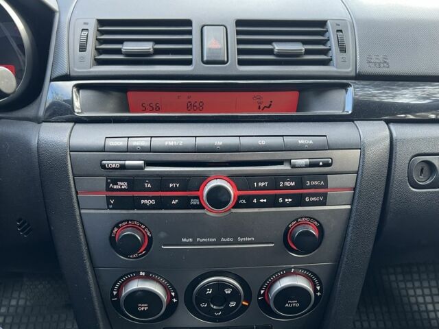 Красный Мазда 3, объемом двигателя 1.6 л и пробегом 230 тыс. км за 5500 $, фото 16 на Automoto.ua