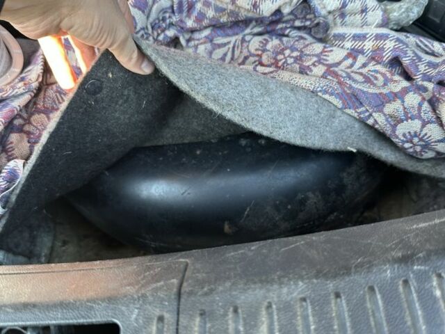 Червоний Мазда 3, об'ємом двигуна 1.6 л та пробігом 192 тис. км за 5500 $, фото 9 на Automoto.ua