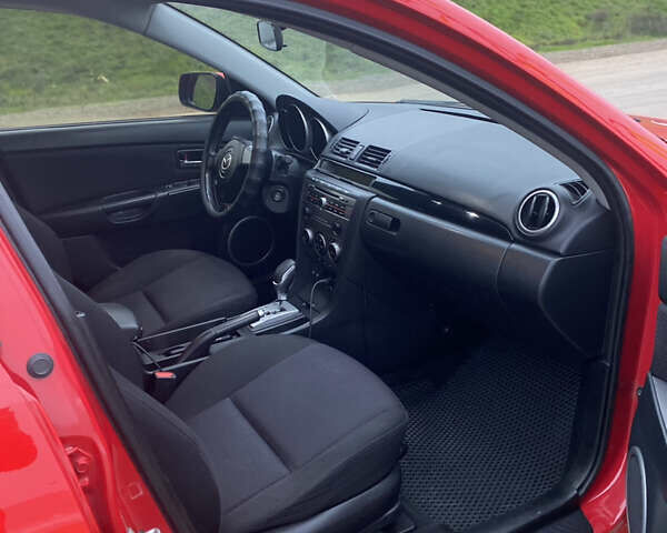 Червоний Мазда 3, об'ємом двигуна 1.6 л та пробігом 232 тис. км за 5450 $, фото 10 на Automoto.ua