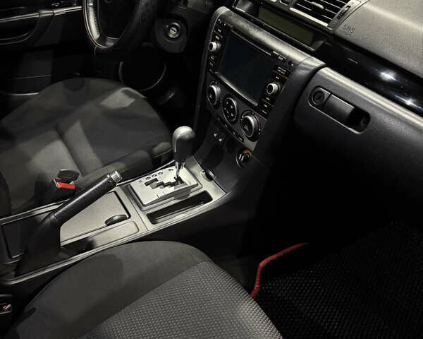 Красный Мазда 3, объемом двигателя 1.6 л и пробегом 234 тыс. км за 3999 $, фото 18 на Automoto.ua