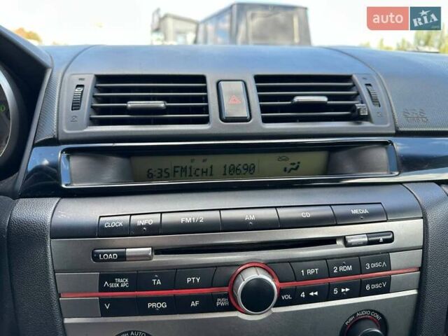 Красный Мазда 3, объемом двигателя 1.6 л и пробегом 225 тыс. км за 5800 $, фото 44 на Automoto.ua