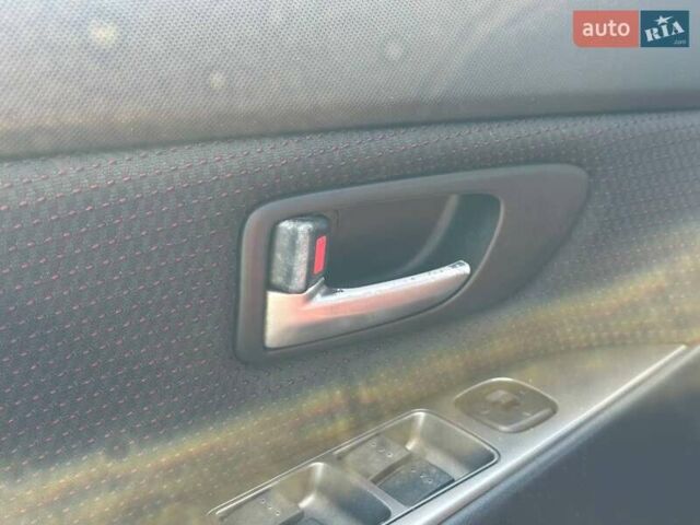 Красный Мазда 3, объемом двигателя 1.6 л и пробегом 225 тыс. км за 5800 $, фото 36 на Automoto.ua