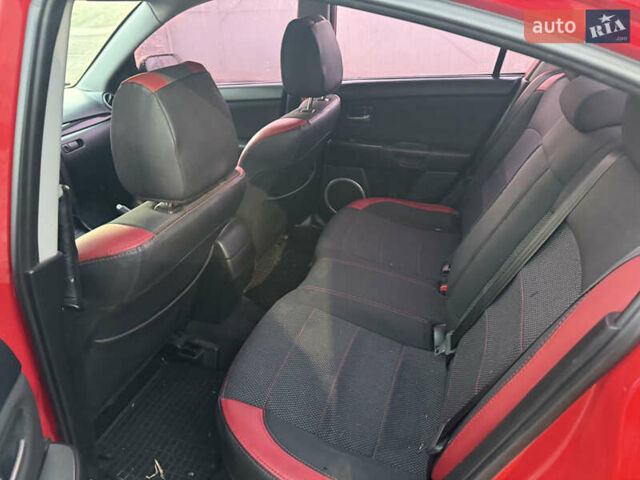 Красный Мазда 3, объемом двигателя 1.6 л и пробегом 147 тыс. км за 4300 $, фото 15 на Automoto.ua
