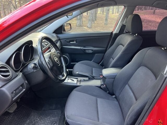 Красный Мазда 3, объемом двигателя 1.6 л и пробегом 230 тыс. км за 5500 $, фото 10 на Automoto.ua