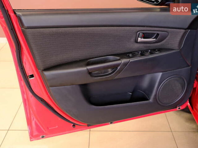 Красный Мазда 3, объемом двигателя 1.6 л и пробегом 194 тыс. км за 6500 $, фото 22 на Automoto.ua