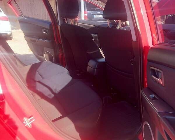 Красный Мазда 3, объемом двигателя 1.6 л и пробегом 154 тыс. км за 6700 $, фото 6 на Automoto.ua