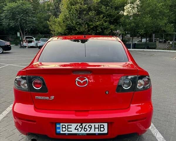 Красный Мазда 3, объемом двигателя 1.6 л и пробегом 131 тыс. км за 6600 $, фото 4 на Automoto.ua