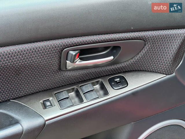 Красный Мазда 3, объемом двигателя 1.6 л и пробегом 230 тыс. км за 5500 $, фото 12 на Automoto.ua