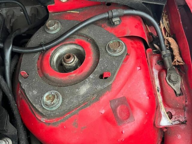 Червоний Мазда 3, об'ємом двигуна 1.6 л та пробігом 275 тис. км за 4950 $, фото 12 на Automoto.ua