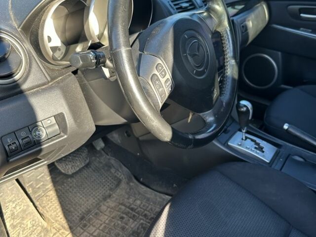 Червоний Мазда 3, об'ємом двигуна 1.6 л та пробігом 192 тис. км за 5500 $, фото 11 на Automoto.ua