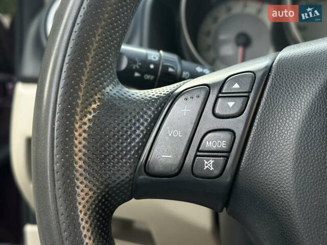 Красный Мазда 3, объемом двигателя 1.6 л и пробегом 210 тыс. км за 6700 $, фото 39 на Automoto.ua