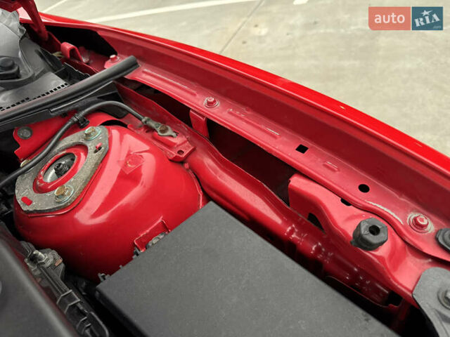 Красный Мазда 3, объемом двигателя 2 л и пробегом 205 тыс. км за 5900 $, фото 73 на Automoto.ua