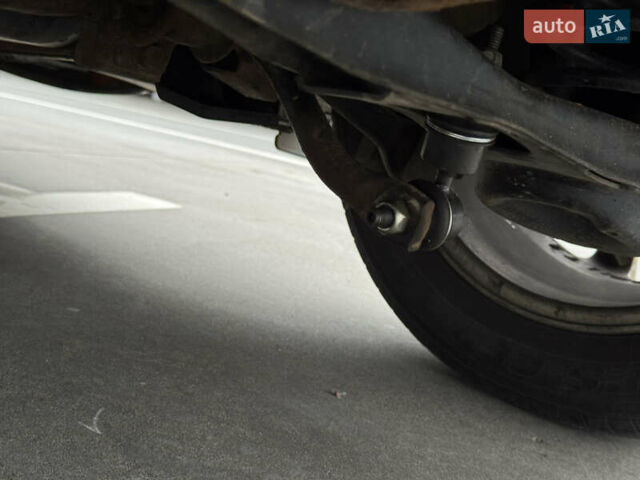 Красный Мазда 3, объемом двигателя 2 л и пробегом 205 тыс. км за 5900 $, фото 88 на Automoto.ua