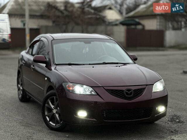 Червоний Мазда 3, об'ємом двигуна 1.6 л та пробігом 268 тис. км за 5000 $, фото 3 на Automoto.ua