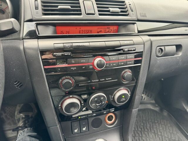 Червоний Мазда 3, об'ємом двигуна 1.6 л та пробігом 105 тис. км за 5555 $, фото 15 на Automoto.ua