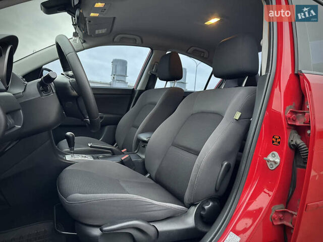 Красный Мазда 3, объемом двигателя 2 л и пробегом 205 тыс. км за 5400 $, фото 22 на Automoto.ua