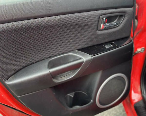 Мазда 3 2008 в Киеве на Automoto.ua Красный Мазда 3, объемом двигателя 1.6 л и пробегом 170 тыс. км за 6400 $, фото 25 на Automoto.ua
