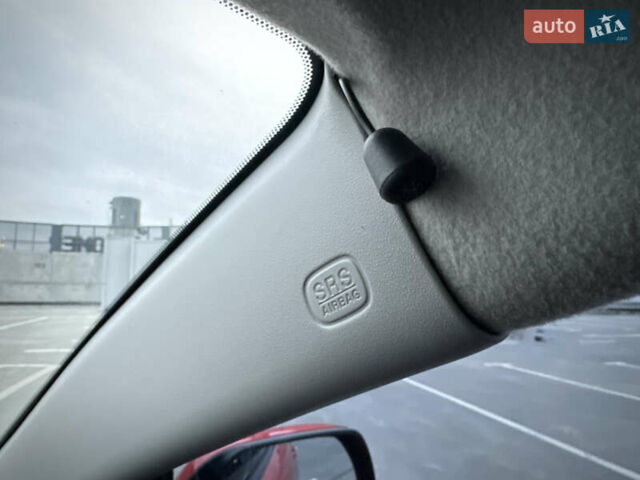 Красный Мазда 3, объемом двигателя 2 л и пробегом 205 тыс. км за 5900 $, фото 52 на Automoto.ua