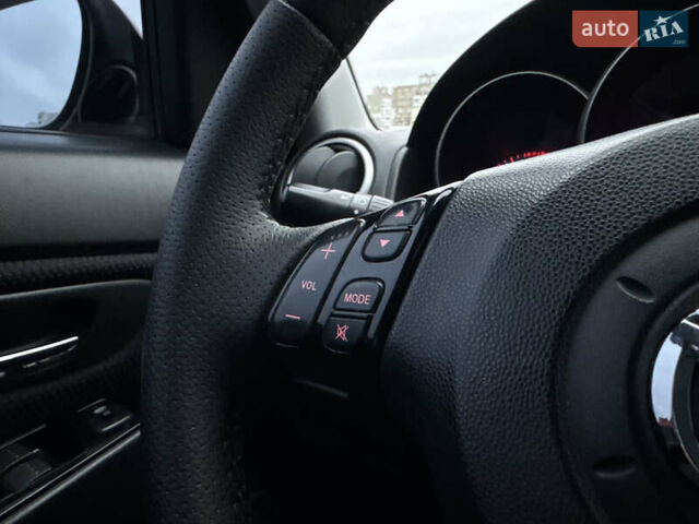 Красный Мазда 3, объемом двигателя 2 л и пробегом 205 тыс. км за 5400 $, фото 44 на Automoto.ua