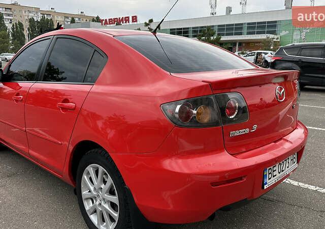 Красный Мазда 3, объемом двигателя 1.6 л и пробегом 129 тыс. км за 5800 $, фото 4 на Automoto.ua