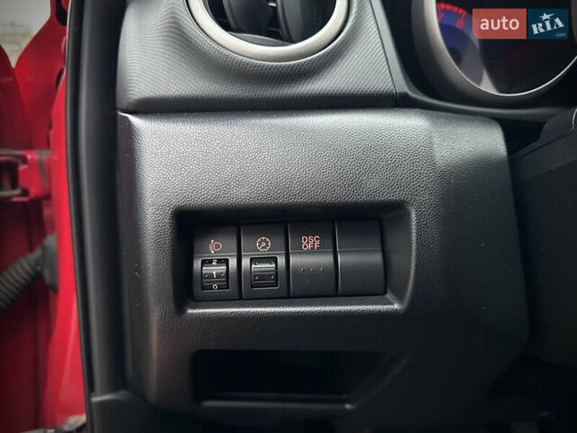Красный Мазда 3, объемом двигателя 2 л и пробегом 205 тыс. км за 5900 $, фото 24 на Automoto.ua