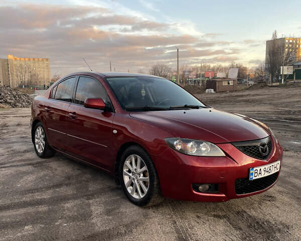 Красный Мазда 3, объемом двигателя 2 л и пробегом 326 тыс. км за 5500 $, фото 2 на Automoto.ua