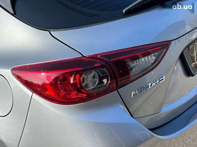 Красный Мазда 3, объемом двигателя 2.5 л и пробегом 98 тыс. км за 9999 $, фото 9 на Automoto.ua
