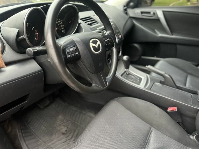 Красный Мазда 3, объемом двигателя 2 л и пробегом 199 тыс. км за 6800 $, фото 13 на Automoto.ua