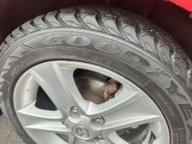 Красный Мазда 3, объемом двигателя 2 л и пробегом 199 тыс. км за 6800 $, фото 15 на Automoto.ua