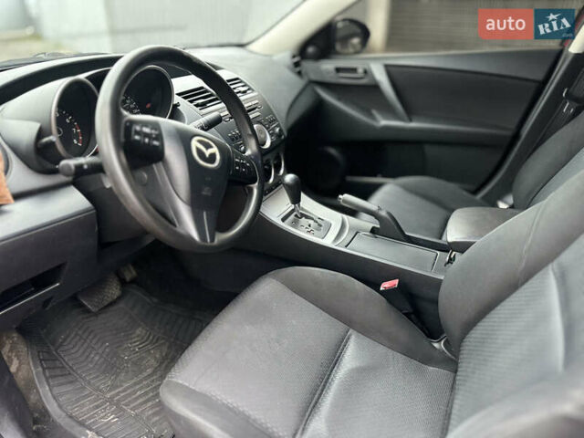 Красный Мазда 3, объемом двигателя 2 л и пробегом 199 тыс. км за 6800 $, фото 10 на Automoto.ua