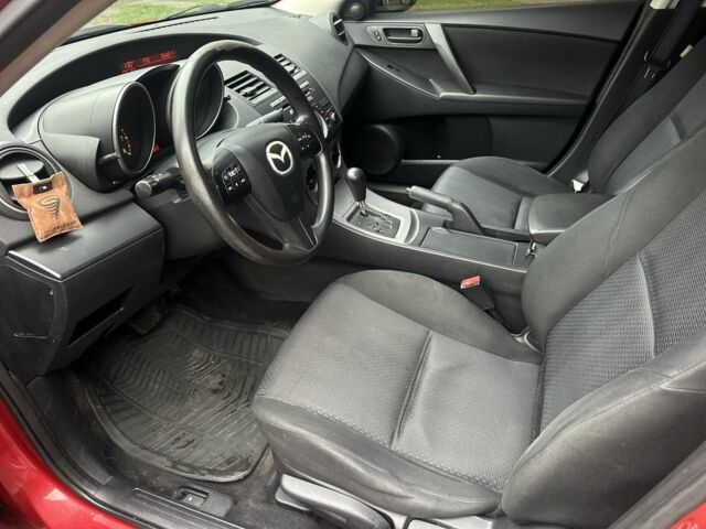 Красный Мазда 3, объемом двигателя 2 л и пробегом 199 тыс. км за 6800 $, фото 19 на Automoto.ua
