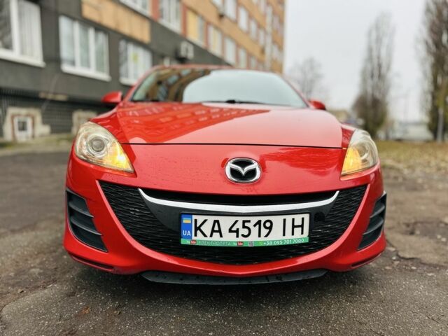 Красный Мазда 3, объемом двигателя 2 л и пробегом 199 тыс. км за 6800 $, фото 3 на Automoto.ua