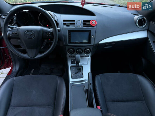 Червоний Мазда 3, об'ємом двигуна 1.6 л та пробігом 241 тис. км за 8799 $, фото 16 на Automoto.ua