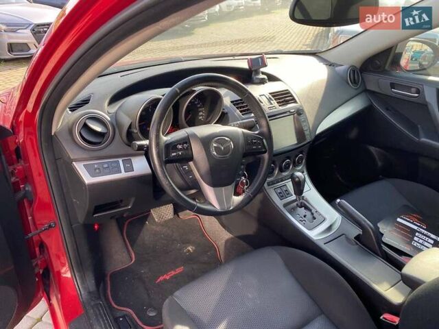 Красный Мазда 3, объемом двигателя 1.6 л и пробегом 98 тыс. км за 8950 $, фото 8 на Automoto.ua