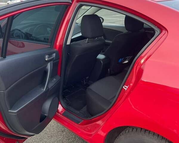 Червоний Мазда 3, об'ємом двигуна 1.6 л та пробігом 201 тис. км за 8400 $, фото 6 на Automoto.ua