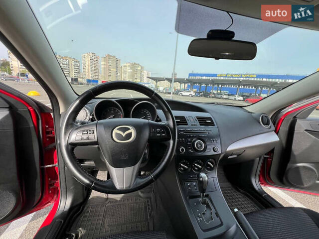 Червоний Мазда 3, об'ємом двигуна 1.6 л та пробігом 137 тис. км за 9500 $, фото 14 на Automoto.ua