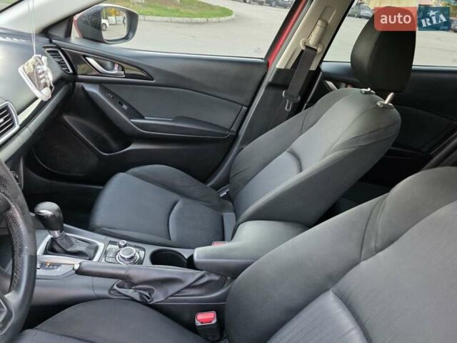 Красный Мазда 3, объемом двигателя 2 л и пробегом 89 тыс. км за 11000 $, фото 21 на Automoto.ua