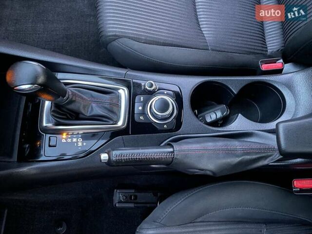 Красный Мазда 3, объемом двигателя 1.5 л и пробегом 95 тыс. км за 13300 $, фото 133 на Automoto.ua