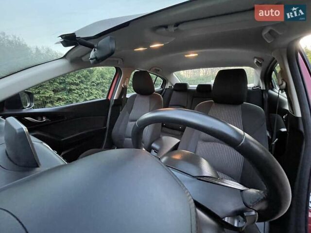 Красный Мазда 3, объемом двигателя 1.5 л и пробегом 95 тыс. км за 13300 $, фото 100 на Automoto.ua