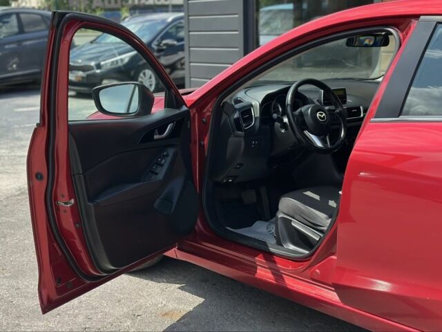 Красный Мазда 3, объемом двигателя 2 л и пробегом 128 тыс. км за 9500 $, фото 11 на Automoto.ua