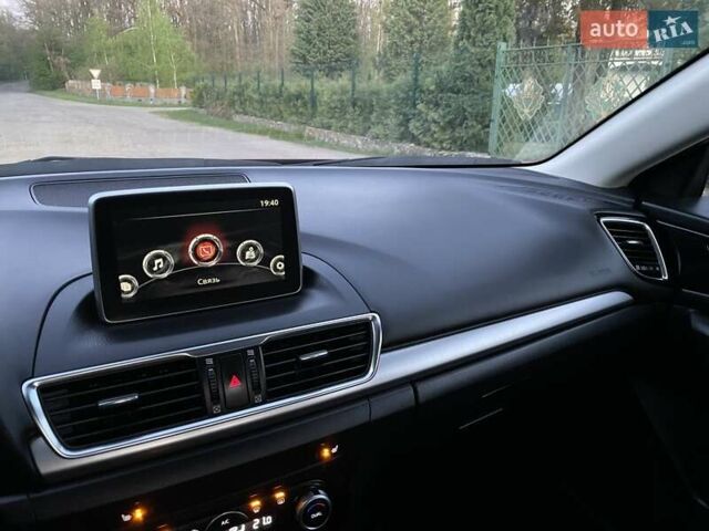 Красный Мазда 3, объемом двигателя 1.5 л и пробегом 95 тыс. км за 13300 $, фото 130 на Automoto.ua