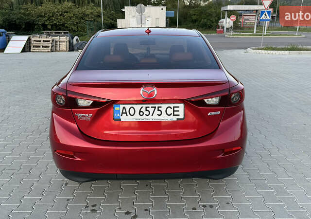 Мазда 3 2014 в Мукачеве на Automoto.ua Красный Мазда 3, объемом двигателя 2.5 л и пробегом 270 тыс. км за 11000 $, фото 3 на Automoto.ua