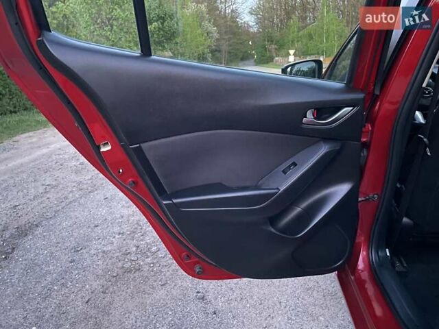 Красный Мазда 3, объемом двигателя 1.5 л и пробегом 95 тыс. км за 13300 $, фото 161 на Automoto.ua