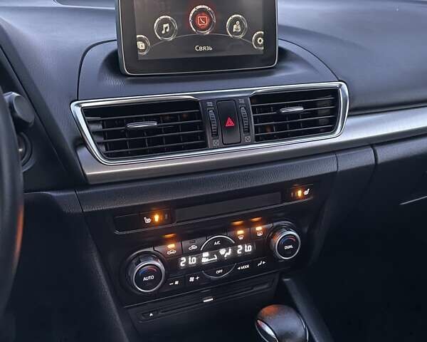 Красный Мазда 3, объемом двигателя 1.5 л и пробегом 95 тыс. км за 13300 $, фото 129 на Automoto.ua