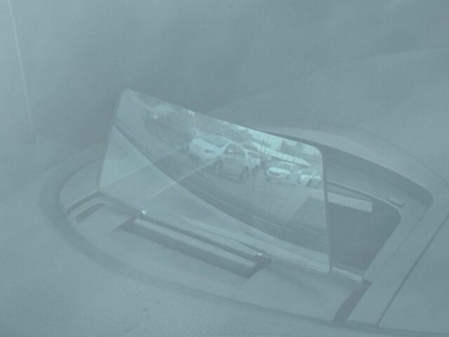 Красный Мазда 3, объемом двигателя 1.5 л и пробегом 212 тыс. км за 10200 $, фото 7 на Automoto.ua