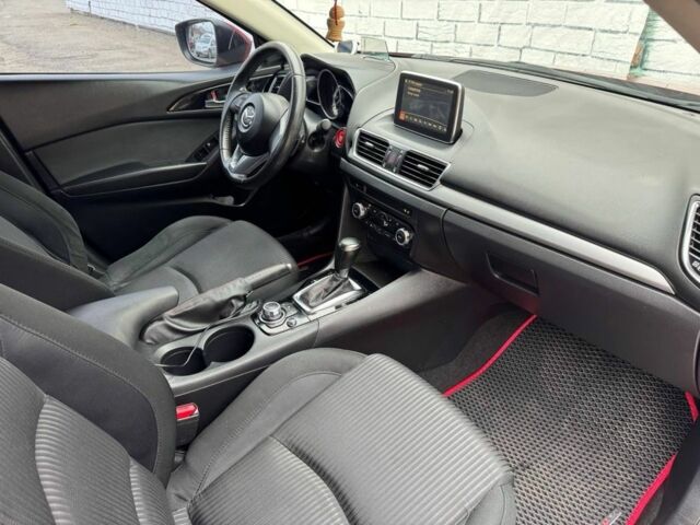 Красный Мазда 3, объемом двигателя 1.5 л и пробегом 212 тыс. км за 10200 $, фото 11 на Automoto.ua