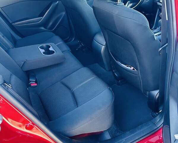 Красный Мазда 3, объемом двигателя 1.5 л и пробегом 158 тыс. км за 12500 $, фото 19 на Automoto.ua