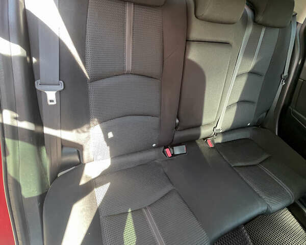 Червоний Мазда 3, об'ємом двигуна 2 л та пробігом 155 тис. км за 11000 $, фото 12 на Automoto.ua