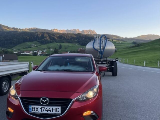 Красный Мазда 3, объемом двигателя 2 л и пробегом 180 тыс. км за 10900 $, фото 1 на Automoto.ua